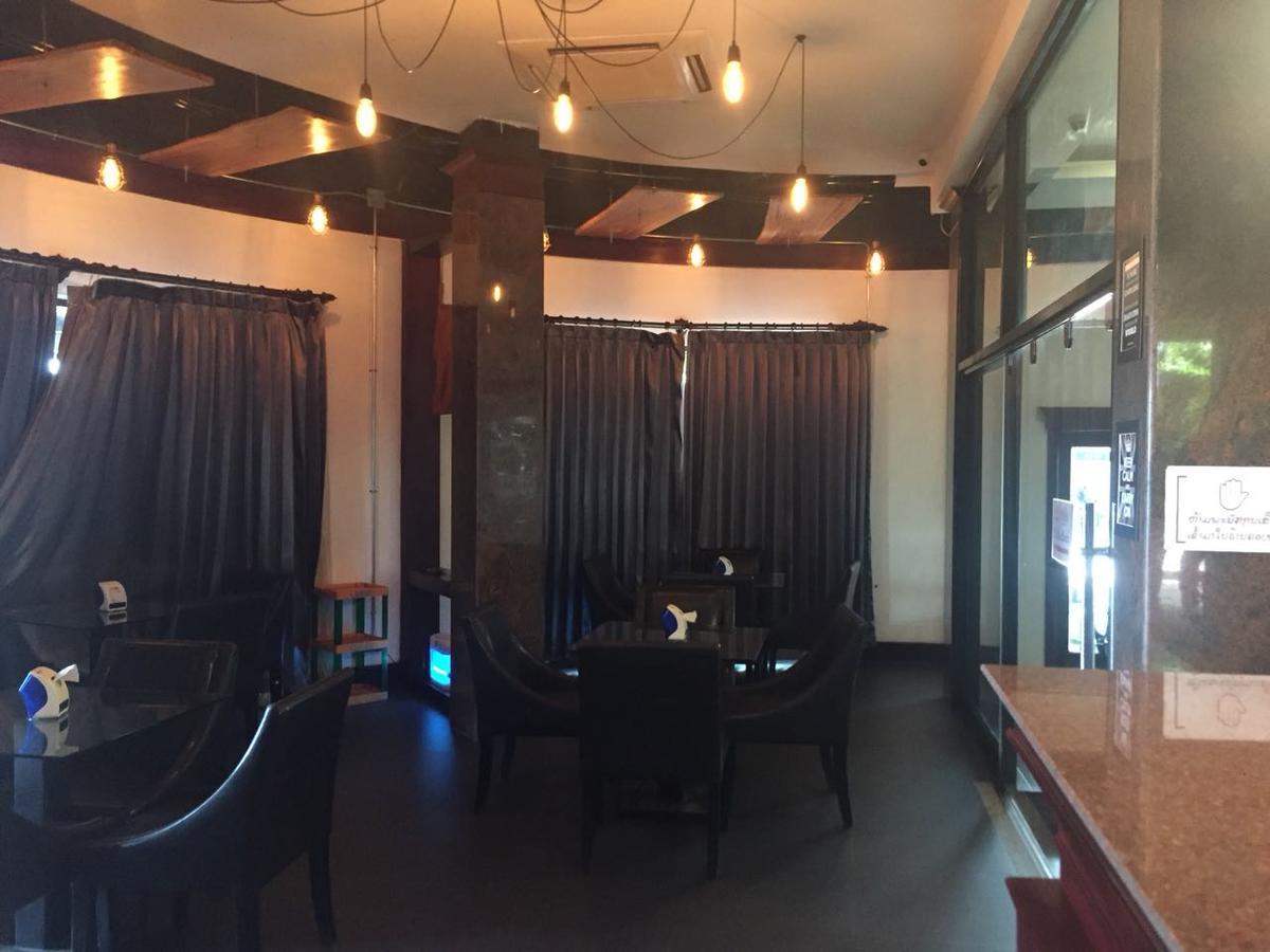 Seasons Riverside Hotel Виентиане Екстериор снимка